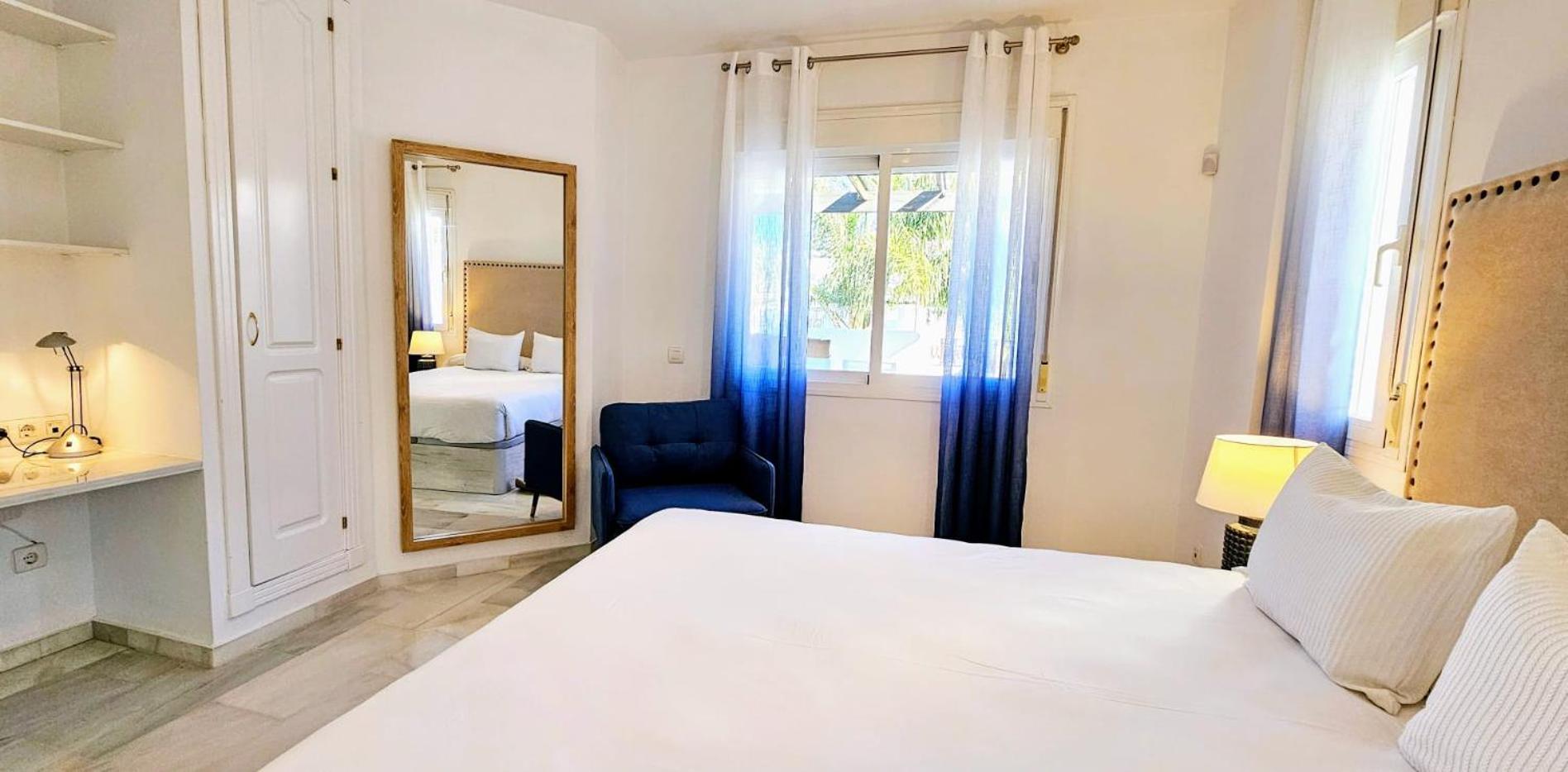 Los Naranjos Close To Puerto Banus Marbella Exterior photo